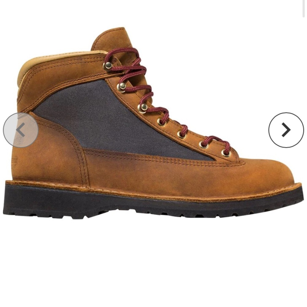 Danner Ridge Boot Size 8, EUC. Genuine Leather.